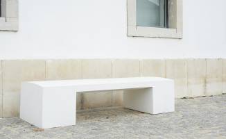 banquette béton sueste