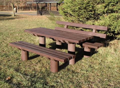 TABLE PIQUE-NIQUE "rod"