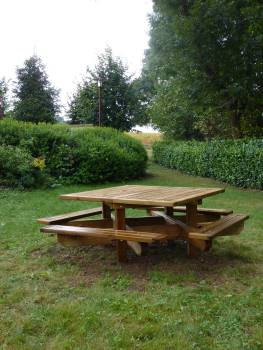 Table-pique nique carrée