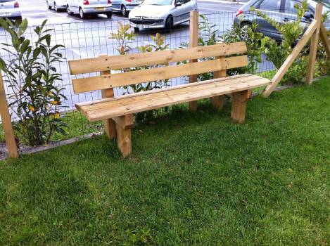 Banc assise ergonomique